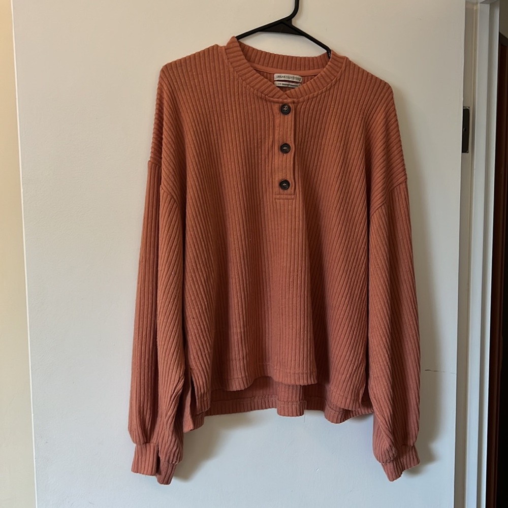 Urban Outfitters cropped loose-fitting top